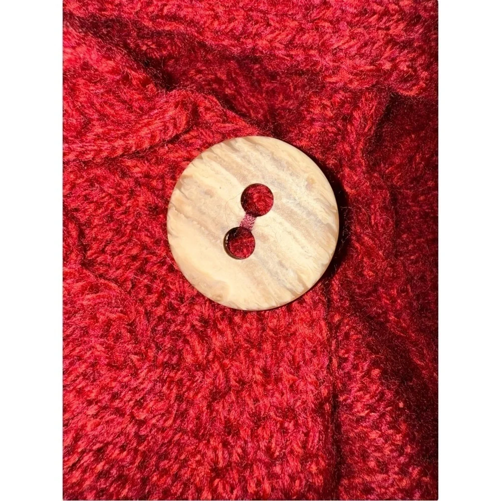 Aran Red Wool Cardigan Irish Patchwork Wrap Button Collar Merino XL - Picture 6 of 16